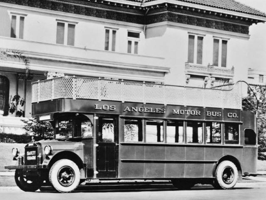  Fageol Double Deck Safety Coach 1921 года  (фото 4 из 5)